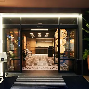 https://hotel-aptos-augusta.topbarcelonahotels.com