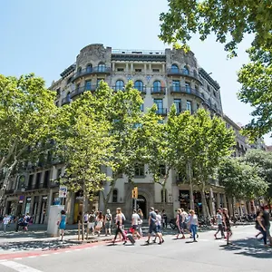 Safestay Passeig De Gracia (adults Only) Hostel Barcelona